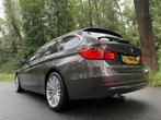 Bmw 3-serie Touring 320d xDrive High Executive | Full Opties, Auto's, BMW, Automaat, Euro 5, Zwart, Bruin