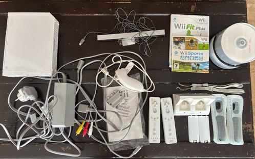 Nintendo Wii WIT, Spelcomputers en Games, Games | Nintendo Wii, Gebruikt, Sport, 2 spelers, Vanaf 7 jaar, Ophalen
