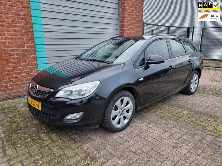 Opel Astra Sports Tourer 1.4 Turbo Sport Navi! Bj:2013 NAP!, Auto's, Opel, Bedrijf, Te koop, Astra, ABS, Airbags, Airconditioning
