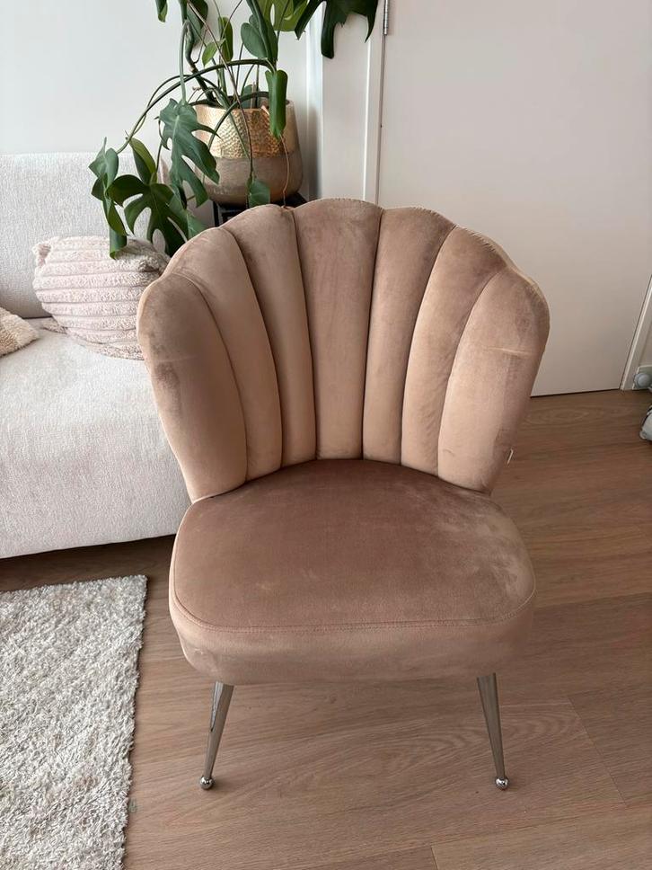 Taupe Eetkamerstoel schelp - 4 stuks, Huis en Inrichting, Stoelen, Gebruikt, Vier, Stof, Bruin, Ophalen