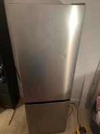 Hisense Koelkast met vriezer, Witgoed en Apparatuur, Ophalen, 200 liter of meer, 60 cm of meer, Met aparte vriezer