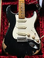 Fender Stratocaster 1957 Heavy Relic Black met COA & Case, Ophalen of Verzenden, Gebruikt, Solid body, Fender
