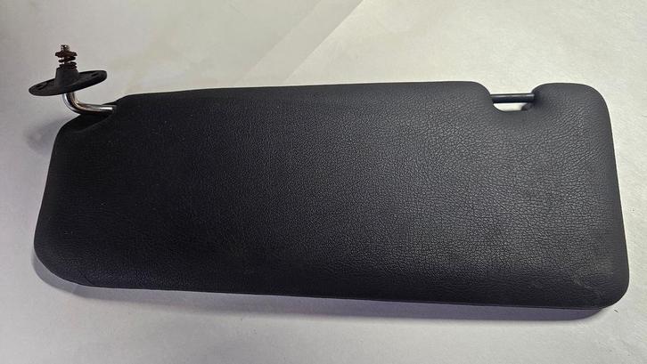 Zonneklep antraciet links  2 en 4 drs BMW 3 serie E30 511619, Auto-onderdelen, Interieur en Bekleding, BMW, Gebruikt, Herkomst onderdeel bekend