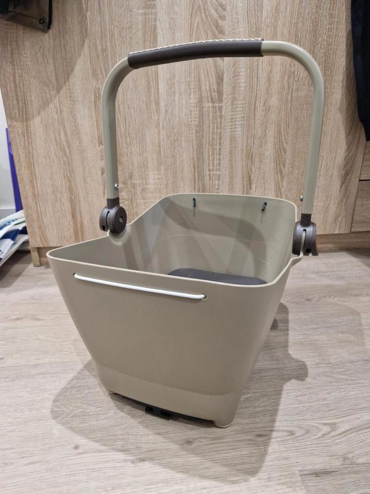 Basil Buddy Hondenfietsmand - Bruin met schade, Fietsen en Brommers, Fietsaccessoires | Fietsstoeltjes, Nieuw, Ophalen of Verzenden