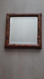 vintage  spiegel met een frame van beddenstokken  bamboe., Antiek en Kunst, Ophalen of Verzenden, Minder dan 50 cm