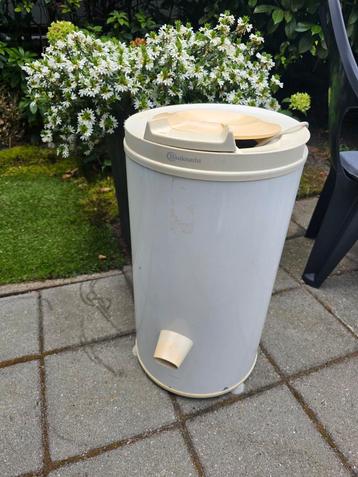 Centrifuge bauknecht!  beschikbaar voor biedingen