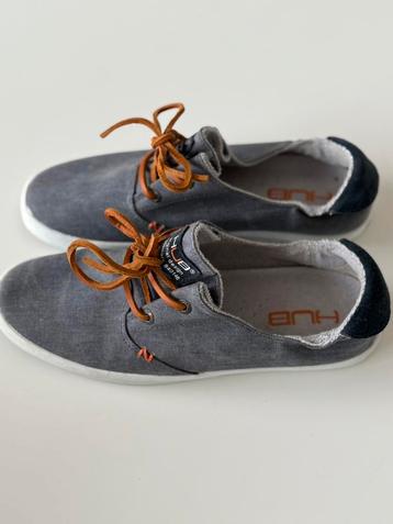 Hub schoenen maat 40 beschikbaar voor biedingen