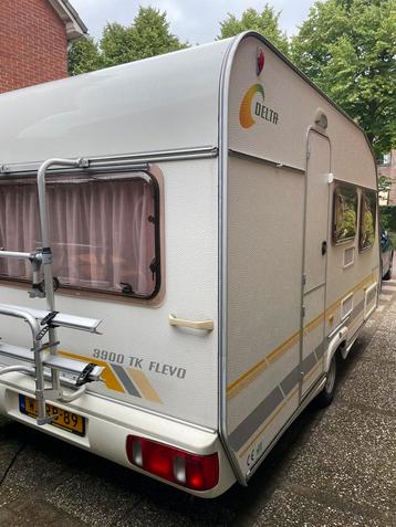 Delta 3900 TK caravan lichtgewicht met stapelbed optie 2003 beschikbaar voor biedingen