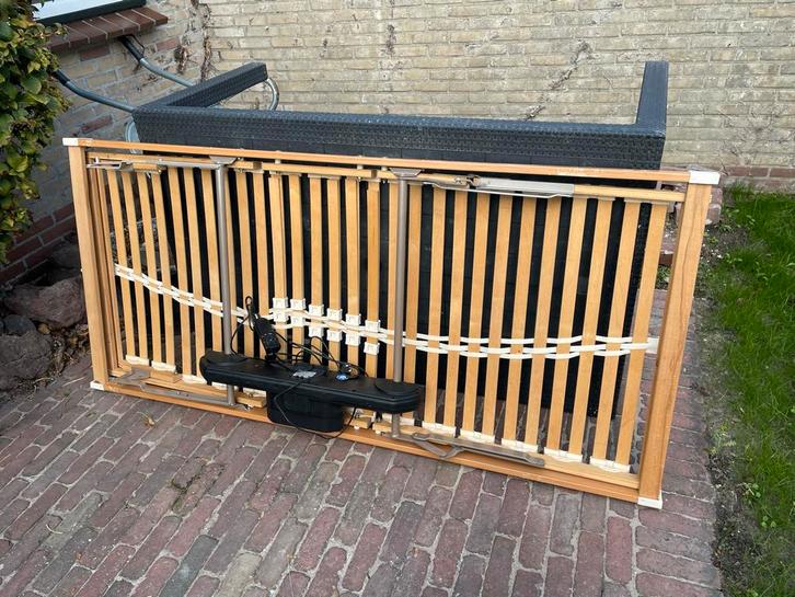 Eikenhouten tweepersoonsbed, Huis en Inrichting, Slaapkamer | Bedden, Zo goed als nieuw, Tweepersoons, 180 cm, 200 cm, Hout, Bruin