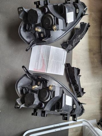 Voorlampen Fiat Punto 2014 gebruikt beschikbaar voor biedingen