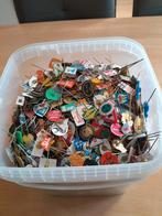 Meer dan 3 kg speldjes., Ophalen of Verzenden, Zo goed als nieuw
