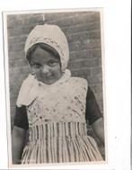 Urk.  Meisje., Ophalen of Verzenden, 1940 tot 1960, Ongelopen, Flevoland