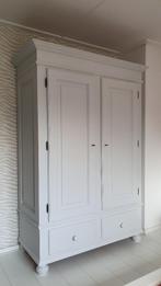 Brocante kledingkast lichtgrijs 192x121x55 cm, Huis en Inrichting, Met hangruimte, 100 tot 150 cm, Brocant, 150 tot 200 cm