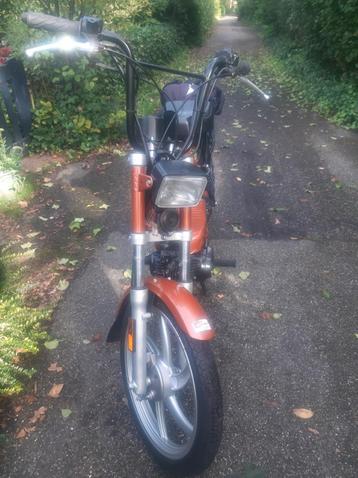 Tomos Luxe E-Start NIEUW 150km en Uniek beschikbaar voor biedingen