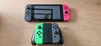 Nintendo Switch V2 2019 + 4 spelletjes + Beschermcase, Spelcomputers en Games, Spelcomputers | Nintendo Switch, Ophalen, Zo goed als nieuw