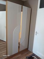 Moderne kledingkast - Zo goed als nieuw!, Huis en Inrichting, Kasten | Kledingkasten, Overige materialen, 200 cm of meer, 150 tot 200 cm