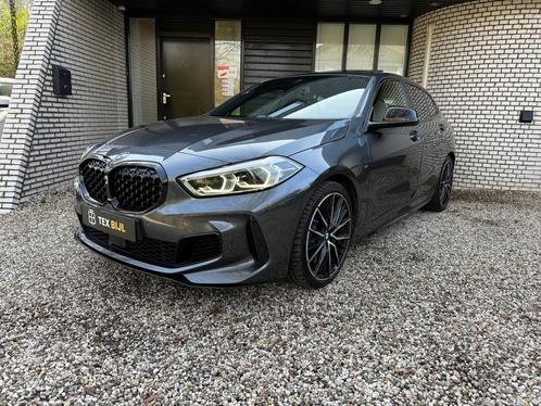 BMW 1-serie M135i xDrive High Executive |Pano|HUD|1e eig| ET, Auto's, BMW, Bedrijf, Te koop, 1-Serie, 4x4, ABS, Achteruitrijcamera