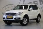 SsangYong Rexton RX 200 e-XDI Crystal/ 4WD/ Cruise control/, Stof, Zwart, 4 cilinders, Wit
