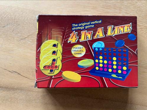Vier op een rij REISVERSIE / reis/ auto/ onderweg, Hobby en Vrije tijd, Gezelschapsspellen | Bordspellen, Gebruikt, Een of twee spelers