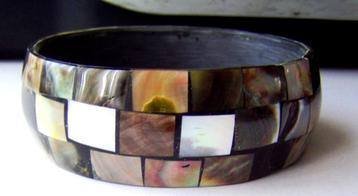 Prachtige vintage parelmoer abalone zee opaal armband beschikbaar voor biedingen