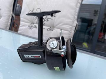 Vintage zeevis molen Daiwa 7700 beschikbaar voor biedingen