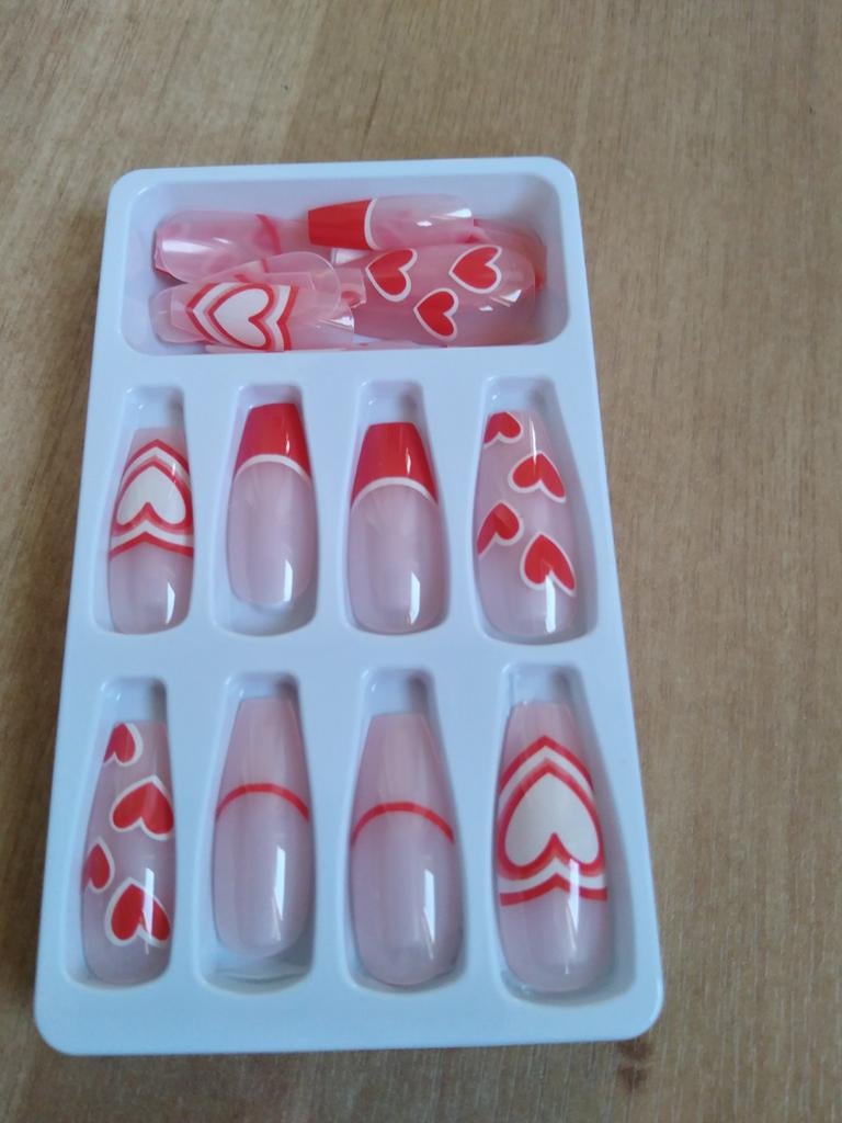 Nep nagelset hartjes, Nieuw, Ophalen of Verzenden, Handen en Nagels, Toebehoren