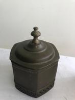 Oude koperen pot met scharnierend deksel, Antiek en Kunst, Antiek | Koper en Brons, Ophalen of Verzenden, Koper