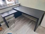 MALM Bureau met uittrekbaar blad - 151x65 cm, Huis en Inrichting, Bureaus, Ophalen, Gebruikt, Bureau