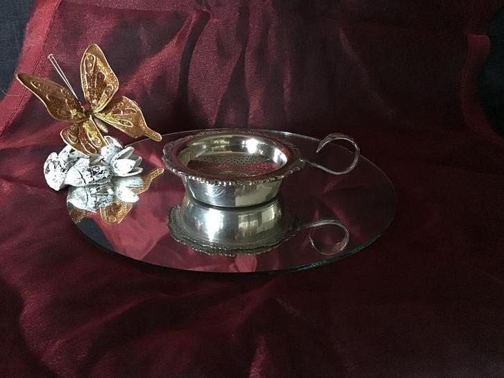 Theezeefje met lekbakje. Mooi bewerkt, Antiek en Kunst, Antiek | Goud en Zilver, Ophalen of Verzenden