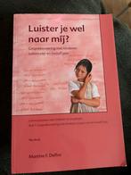 M.F. Delfos - Luister je wel naar mij, Ophalen of Verzenden, Zo goed als nieuw, M.F. Delfos