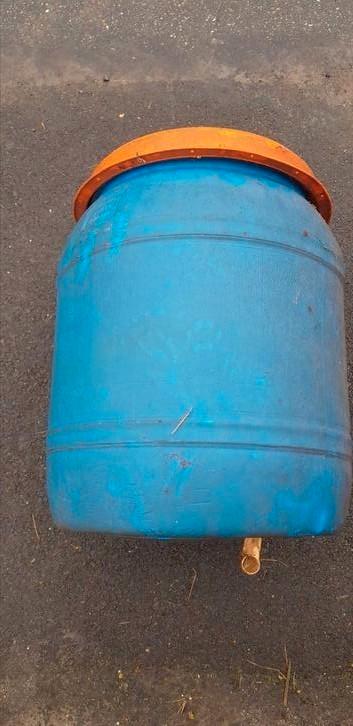 Vlottervaten, 30 liter, met vlotter  beschikbaar voor biedingen