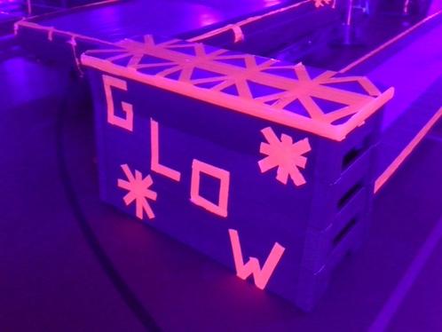 Fitness in Blacklight Glow in the dark apenkooien fluor neon, Sport en Fitness, Overige Sport en Fitness, Nieuw, Ophalen