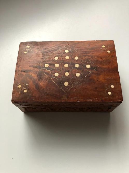 Houten Kistje met Been Inleg en Gravering (Doosje, Azie), Antiek en Kunst, Curiosa en Brocante, Ophalen of Verzenden