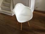 3 stoelen Eames DAW replica prijs per stuk, Huis en Inrichting, Stoelen, Ophalen, Overige materialen, Gebruikt, Drie