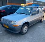 Renault 5  1989 met apk 1.1 liter 125.000 km leuke survivor, Auto's, Oldtimers, Bedrijf, Handgeschakeld, Grijs, Hatchback