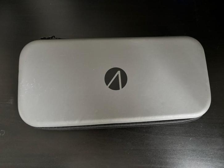 Nintendo switch, Spelcomputers en Games, Spelcomputers | Nintendo Switch, Zo goed als nieuw, Switch Original, Met 3 controllers of meer