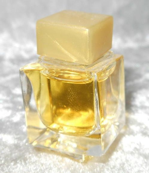 Volle parfum mini -  Versace ve, Verzamelen, Parfumverzamelingen, Zo goed als nieuw, Miniatuur, Gevuld, Ophalen of Verzenden