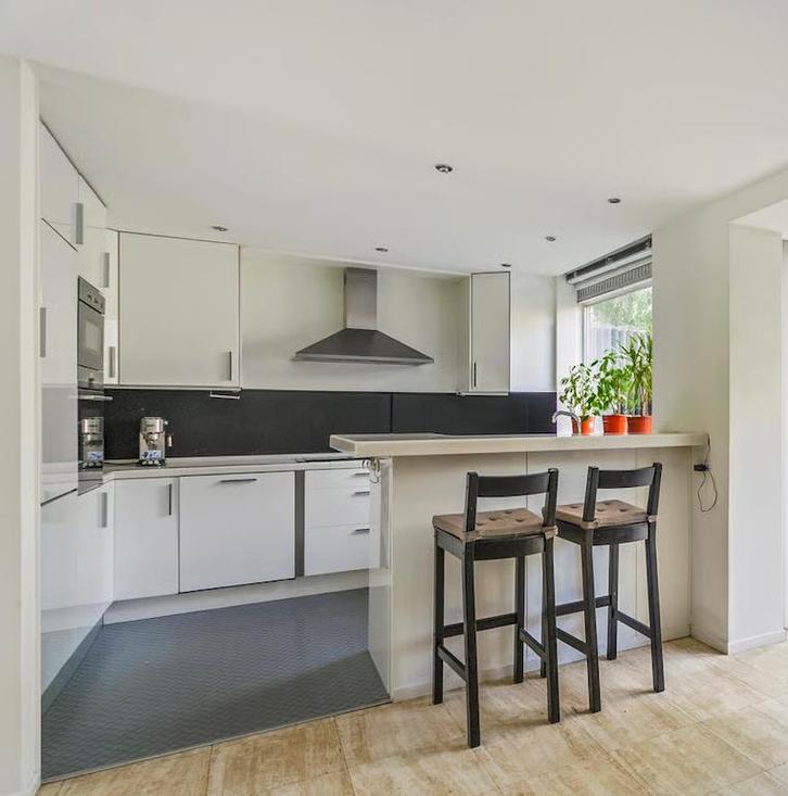 Bruynzeel keuken, met 3 jaar oudere apparateur met boiler, Huis en Inrichting, Keuken | Complete keukens, Gebruikt, U-keuken, Wit