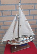 Modelzeilboot 39 cm hoog, Hobby en Vrije tijd, Ophalen of Verzenden, Gebruikt