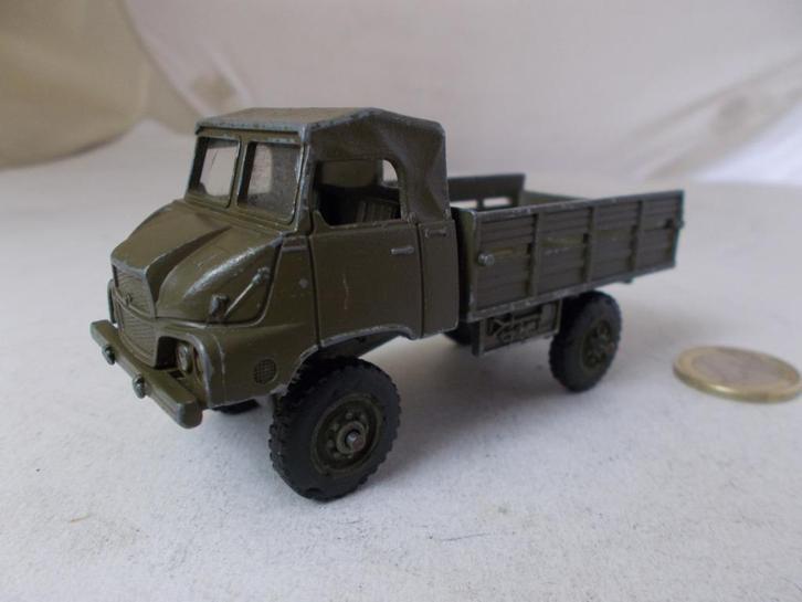 1973 Solido 235 SIMCA UNIC 4 X 4. CARGO TRUCK., Hobby en Vrije tijd, Modelauto's | 1:43, Gebruikt, Bus of Vrachtwagen, Solido
