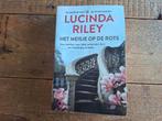 Lucinda Riley - Het meisje op de rotsen, Lucinda Riley, Ophalen of Verzenden, Zo goed als nieuw, Nederland
