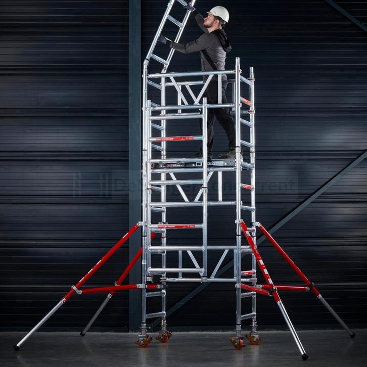 Mi tower Steiger 10 minuten op te bouwen, Doe-het-zelf en Verbouw, Steigers, Zo goed als nieuw, Rolsteiger of Kamersteiger, 5 meter of hoger