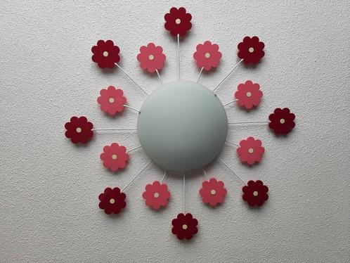 Superleuke Eglo 'Viki' plafondlamp voor meisjeskamer, Huis en Inrichting, Lampen | Plafondlampen, Zo goed als nieuw, Glas, Kunststof
