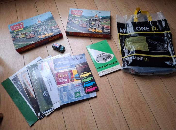 Mini/Cooper/Cabriolet. Puzzels, Vraagbaak en folders € 99,--, Boeken, Auto's | Folders en Tijdschriften, Zo goed als nieuw, Overige merken