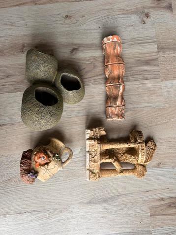 Aqarium decoratie ornementen beschikbaar voor biedingen