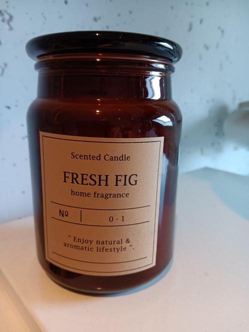 FRESH FIG, nieuwe kaarsen in sterke glazen pot,, Huis en Inrichting, Woonaccessoires | Kandelaars en Kaarsen, Nieuw, Kaars, Minder dan 25 cm