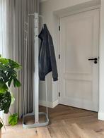 Van Esch Dodici Design Garderobe Kapstok By James Irving, Huis en Inrichting, Woonaccessoires | Kapstokken, 150 tot 200 cm, Metaal