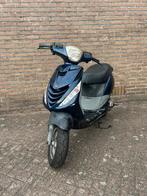 piaggio zip 50cc 2t, Fietsen en Brommers, Scooters | Piaggio, Ophalen, Zo goed als nieuw, Zip