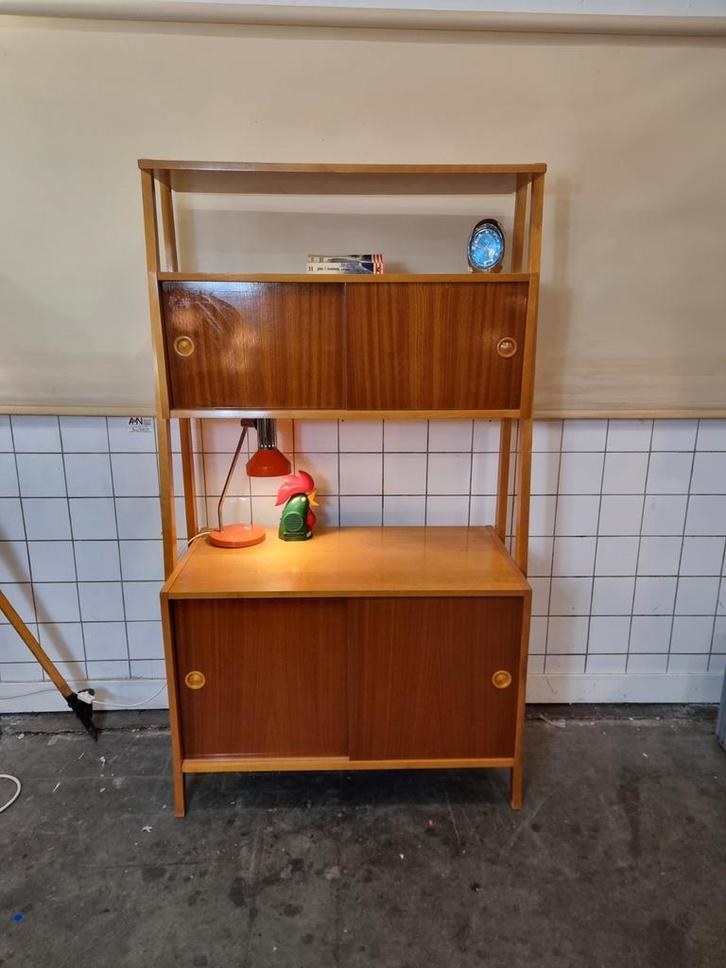 Vintage wandmeubel met schuifdeuren jaren 60, Huis en Inrichting, Kasten | Wandmeubels, Zo goed als nieuw, Minder dan 100 cm, Minder dan 150 cm