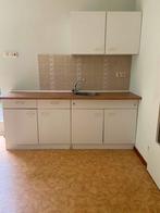 Keukenblok met blad, gootsteen en kraan en 2 bovenkastjes., Huis en Inrichting, Keuken | Complete keukens, Ophalen of Verzenden